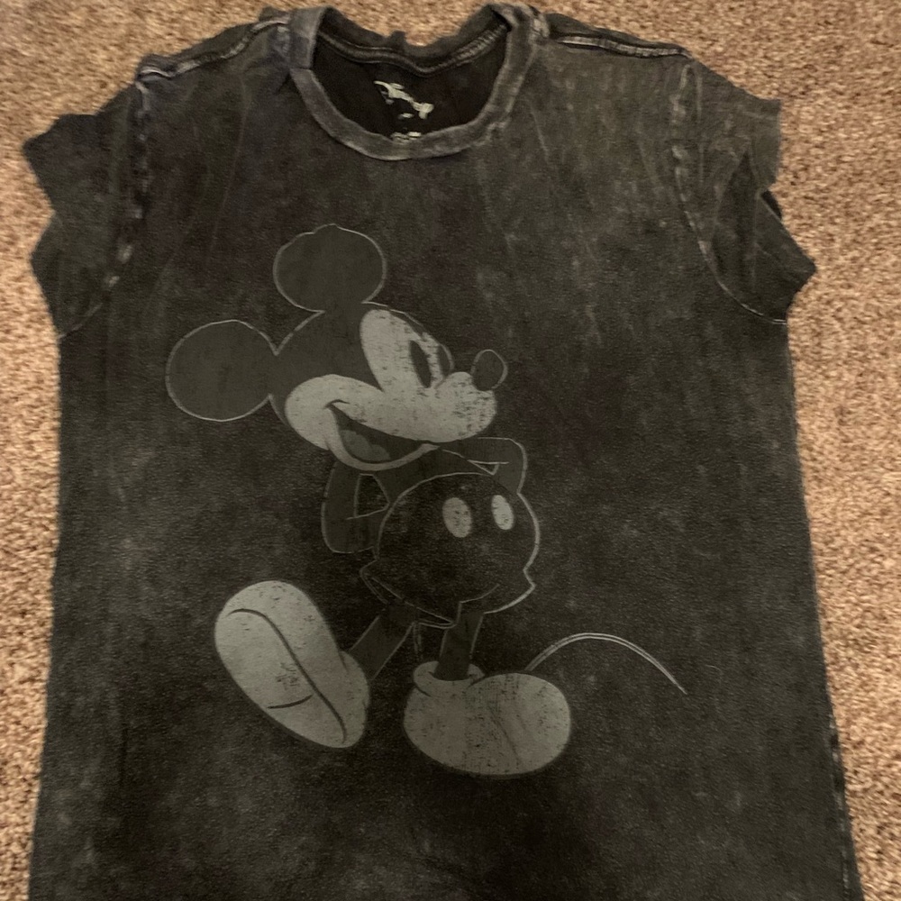 Disney woman’s large